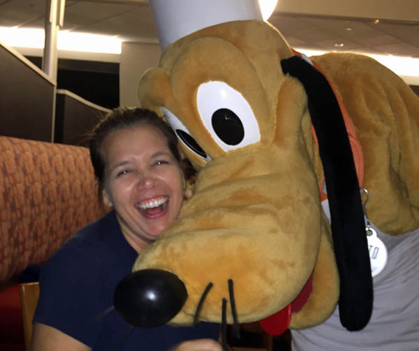 Meeting Pluto at Chef Mickey's